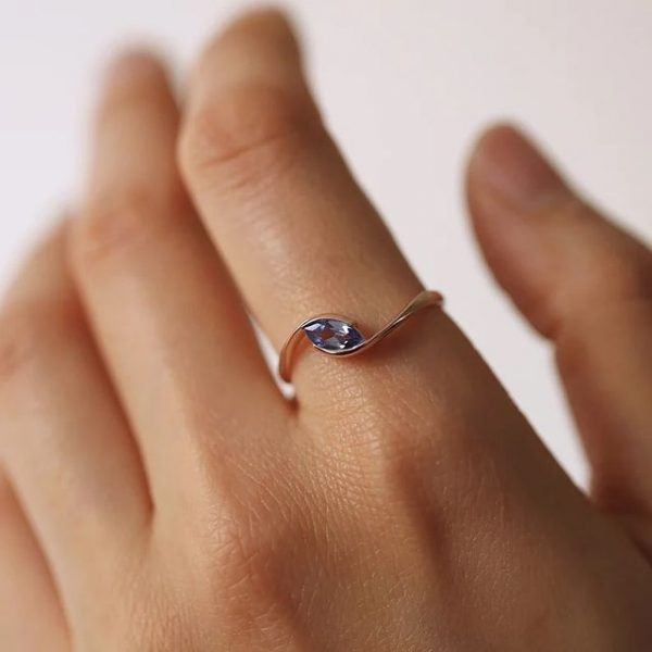 Marquise Tanzanite Curve Ring, Tanzanite Solitaire Ring, 14K Solid Gold Ring, Tanzanite Stone Solitaire Ring, Minimalist Ring - Image 2