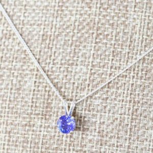Tanzanite pendant on silver