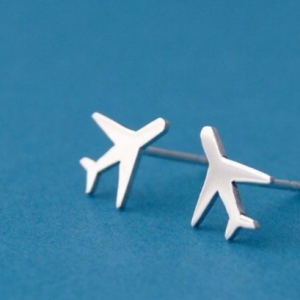 Airplane silver stud