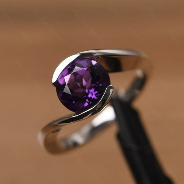 Brilliant cut amethyst ring on silver - Image 3