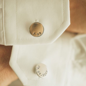Engraved cuff links In silver