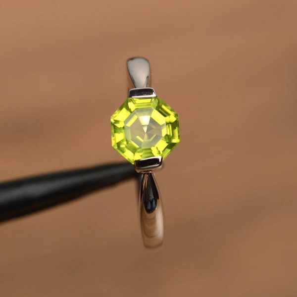 natural peridot ring engagement ring August birthstone octagon cut green gemstone sterling silver - Image 2