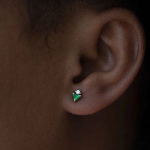 18k solid gold, trillion cut Tsavorite (bright green)