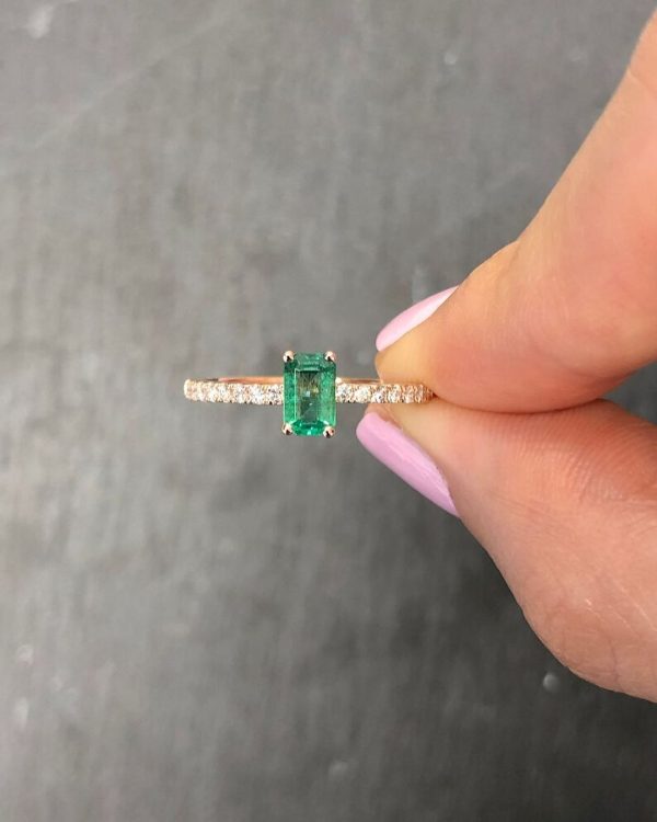 0.6 carat Emerald Cut Emerald and cubic zirconia - Image 2