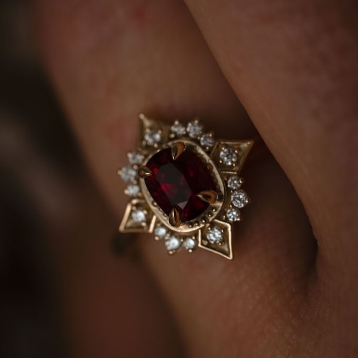 18k Yellow Gold Cushion-Cut Garnet Solitaire Ring with CZ