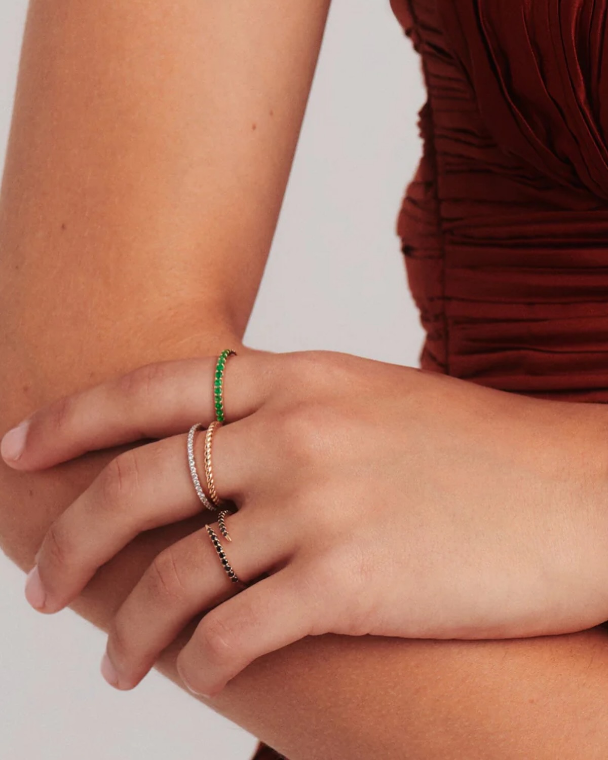 Verdant Grace Ring — 14k Gold & Emerald