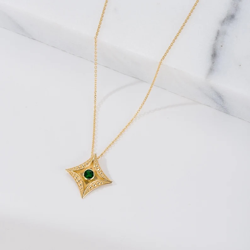 The Stargazer — Tsavorite Pendant in 18K Yellow Gold