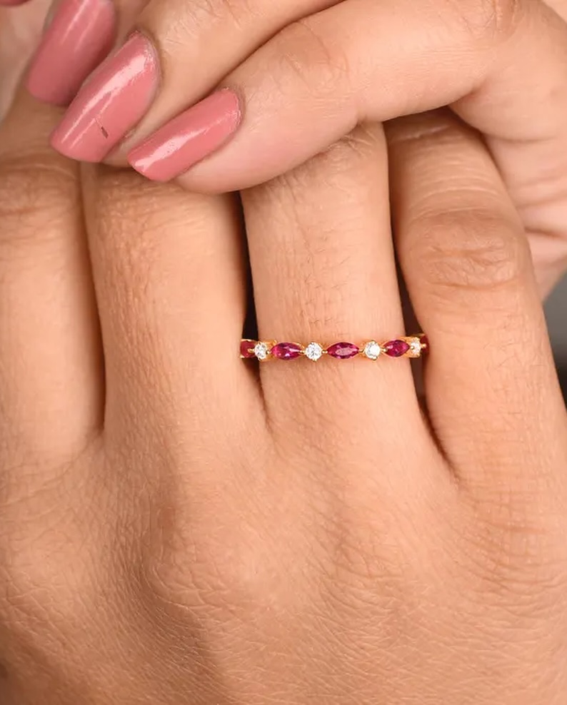 Nyuki - The Work Ring